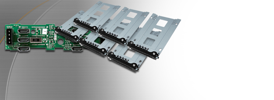 CO996ST-B  6 x 2.5” SATA 6Gbps SSD/HDD tiroir à verrouillage par clé + circuit imprimé